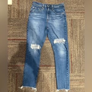 Women’s Levi Blue Jeans